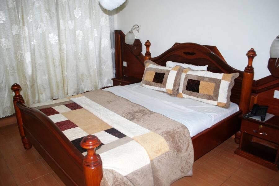 Palm world Hotels Mbarara Buitenkant foto