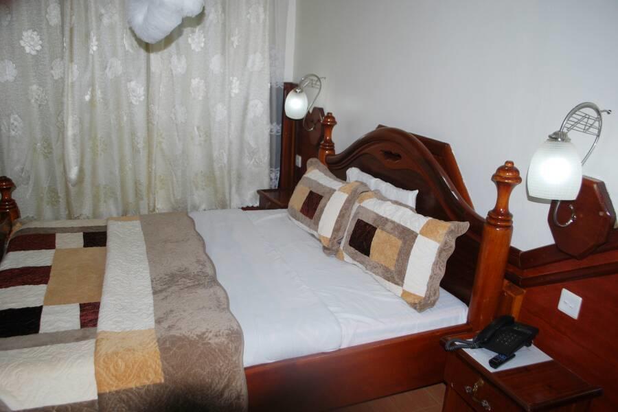 Palm world Hotels Mbarara Buitenkant foto