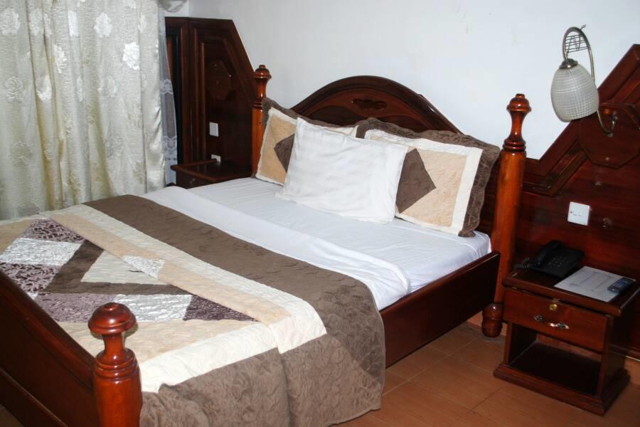 Palm world Hotels Mbarara Buitenkant foto
